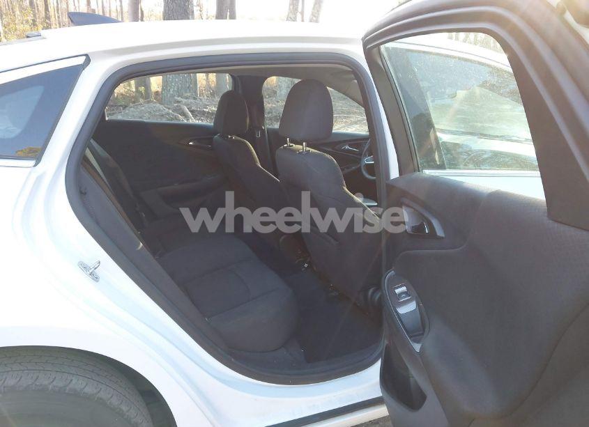 Photo 8 of 2021 Chevrolet Malibu FWD 1FL (VIN 1G1ZC5ST1MF087695)