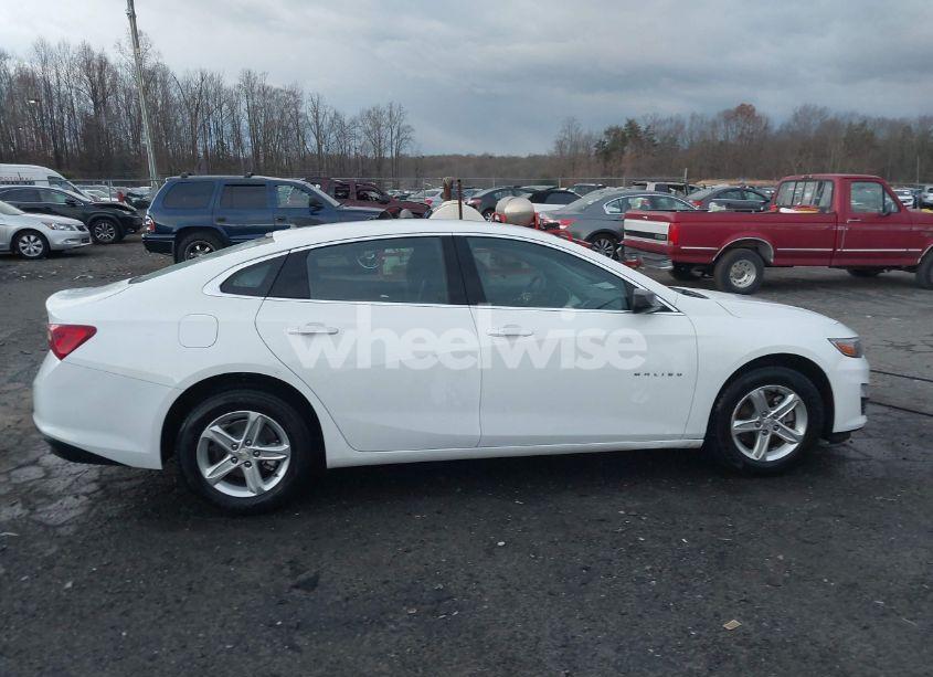 Photo 13 of 2023 Chevrolet Malibu FWD 1FL (VIN 1G1ZC5ST1PF155725)