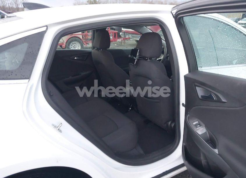 Photo 8 of 2023 Chevrolet Malibu FWD 1FL (VIN 1G1ZC5ST1PF155725)