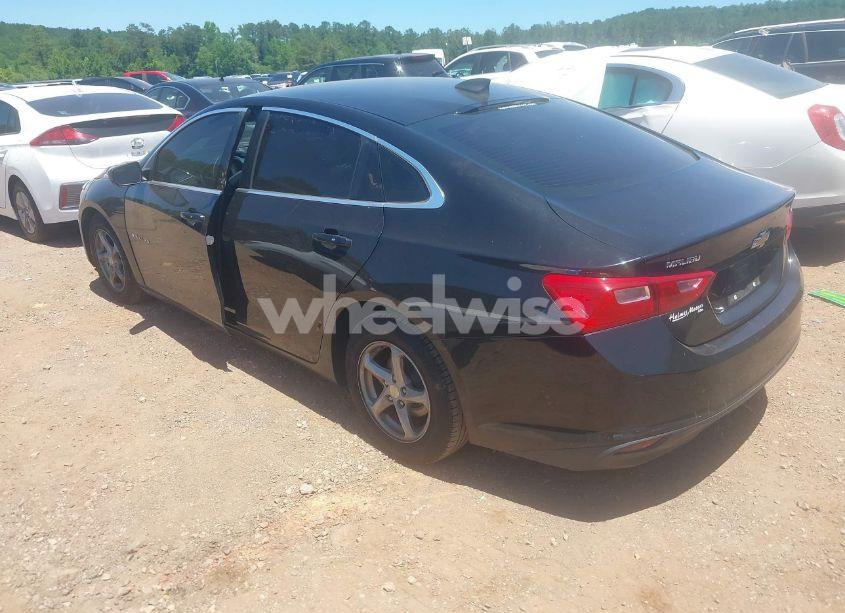 Photo 3 of 2017 Chevrolet Malibu 1FL (VIN 1G1ZC5ST2HF261103)