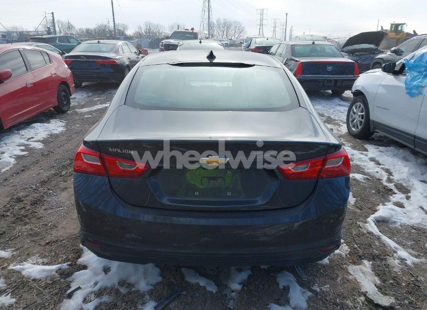 Photo 16 of 2018 Chevrolet Malibu 1FL (VIN 1G1ZC5ST2JF210447)
