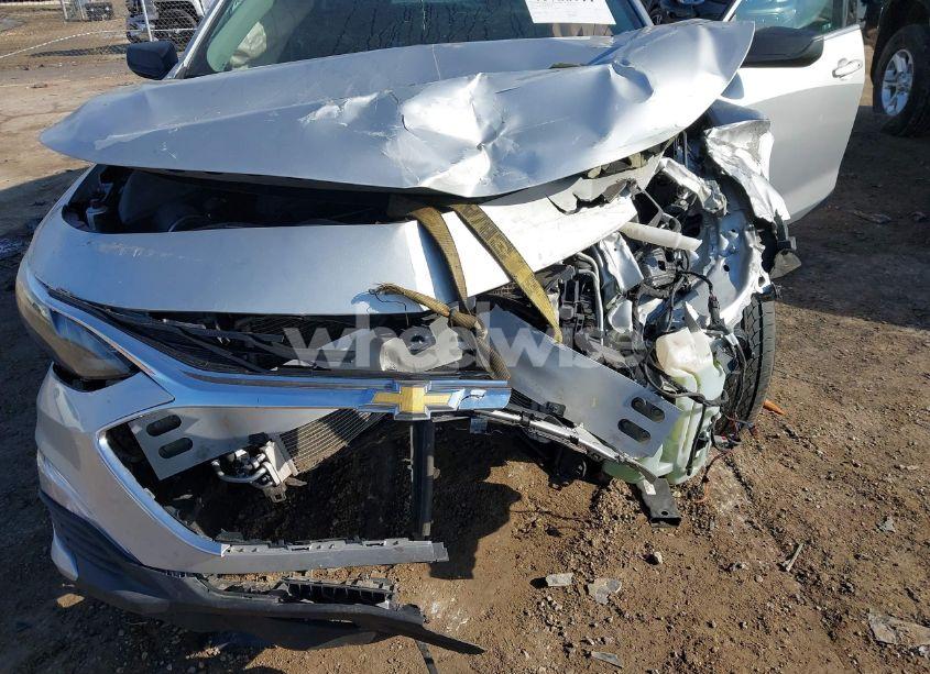 Photo 6 of 2019 Chevrolet Malibu 1FL (VIN 1G1ZC5ST2KF222177)