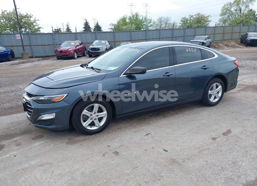 Photo 2 of 2020 Chevrolet Malibu FWD 1FL (VIN 1G1ZC5ST2LF079927)