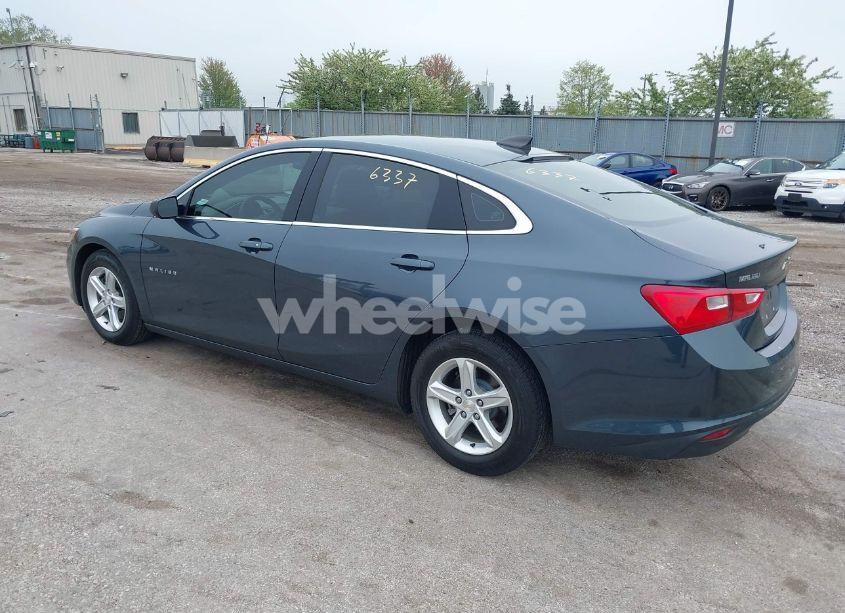 Photo 3 of 2020 Chevrolet Malibu FWD 1FL (VIN 1G1ZC5ST2LF079927)