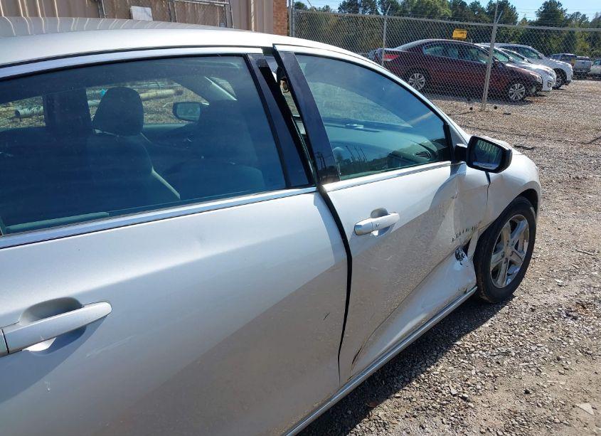 Photo 20 of 2020 Chevrolet Malibu FWD 1FL (VIN 1G1ZC5ST2LF107175)