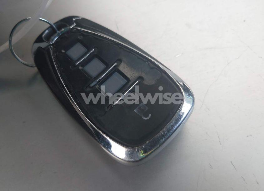 Photo 11 of 2021 Chevrolet Malibu FWD 1FL (VIN 1G1ZC5ST2MF039980)