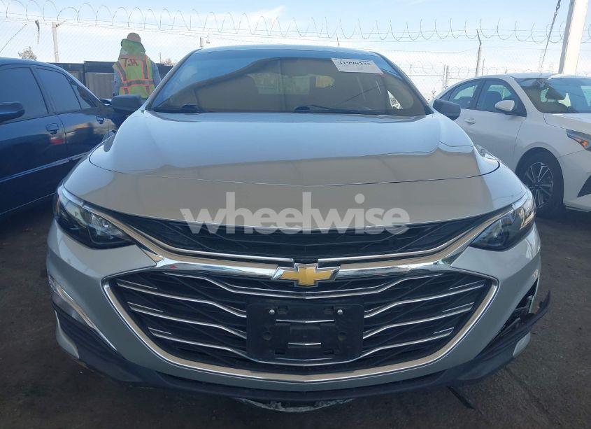 Photo 12 of 2021 Chevrolet Malibu FWD 1FL (VIN 1G1ZC5ST2MF039980)