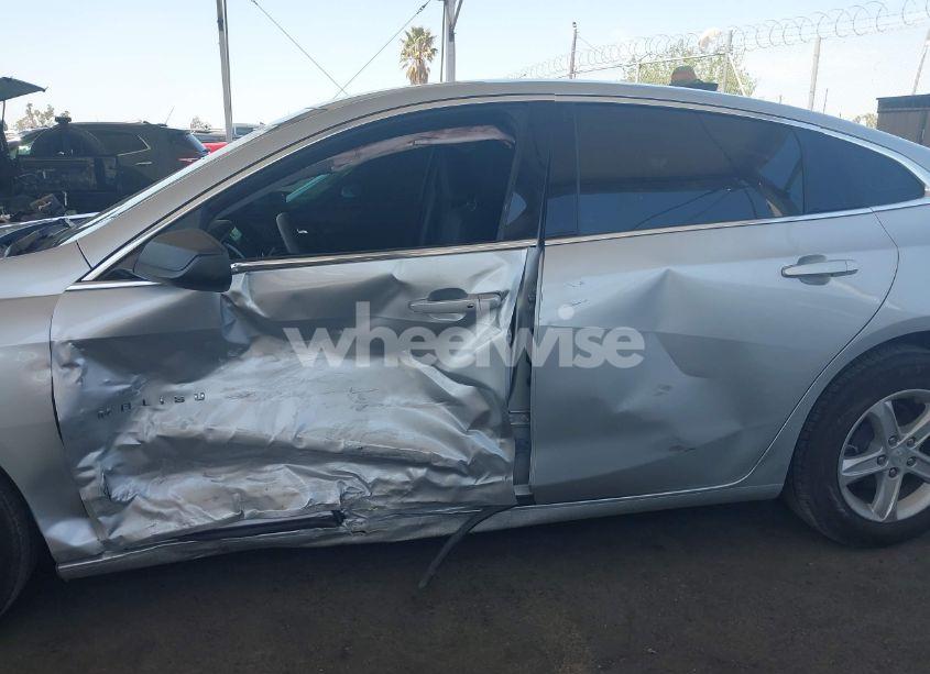 Photo 14 of 2021 Chevrolet Malibu FWD 1FL (VIN 1G1ZC5ST2MF039980)