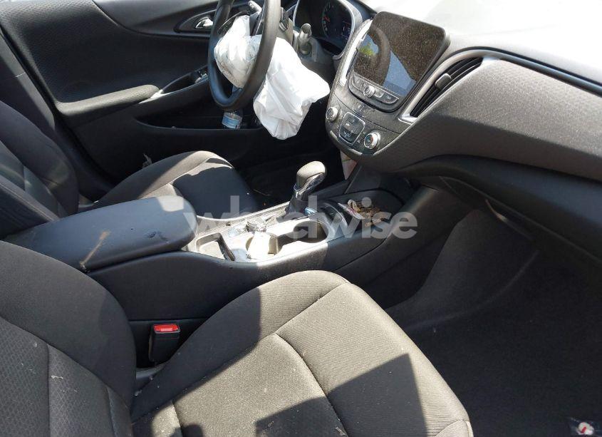 Photo 5 of 2024 Chevrolet Malibu FWD 1FL (VIN 1G1ZC5ST2RF232265)