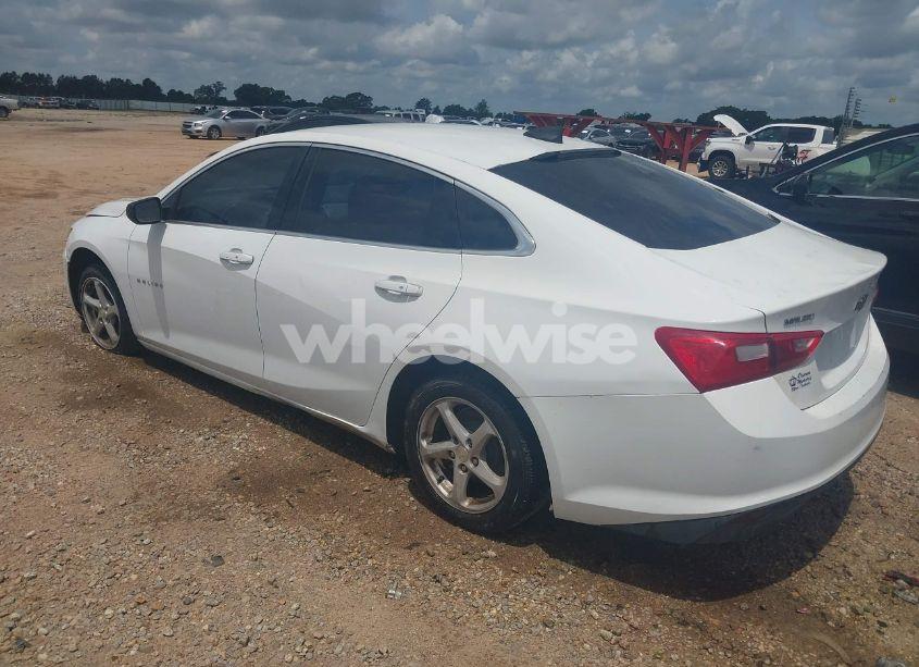 Photo 3 of 2016 Chevrolet Malibu 1FL (VIN 1G1ZC5ST3GF212524)