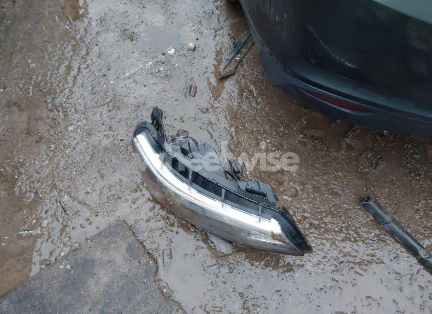 Photo 12 of 2017 Chevrolet Malibu 1FL (VIN 1G1ZC5ST3HF220687)