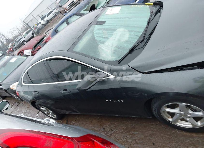 Photo 14 of 2017 Chevrolet Malibu 1FL (VIN 1G1ZC5ST3HF220687)