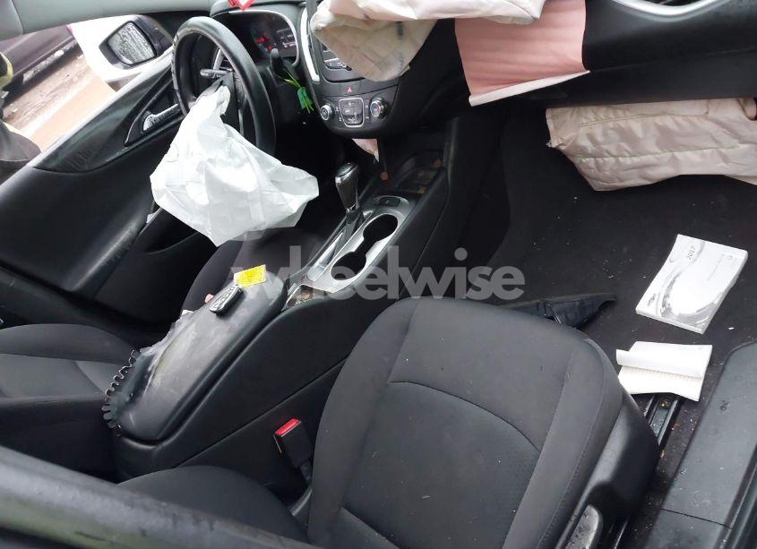 Photo 5 of 2017 Chevrolet Malibu 1FL (VIN 1G1ZC5ST3HF220687)