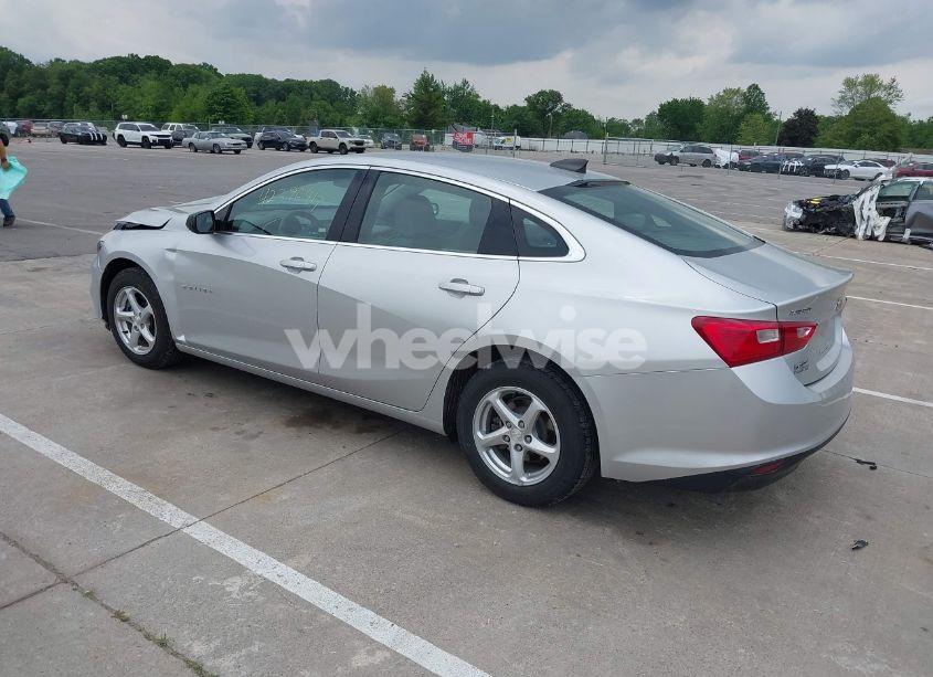 Photo 3 of 2018 Chevrolet Malibu 1FL (VIN 1G1ZC5ST3JF100006)