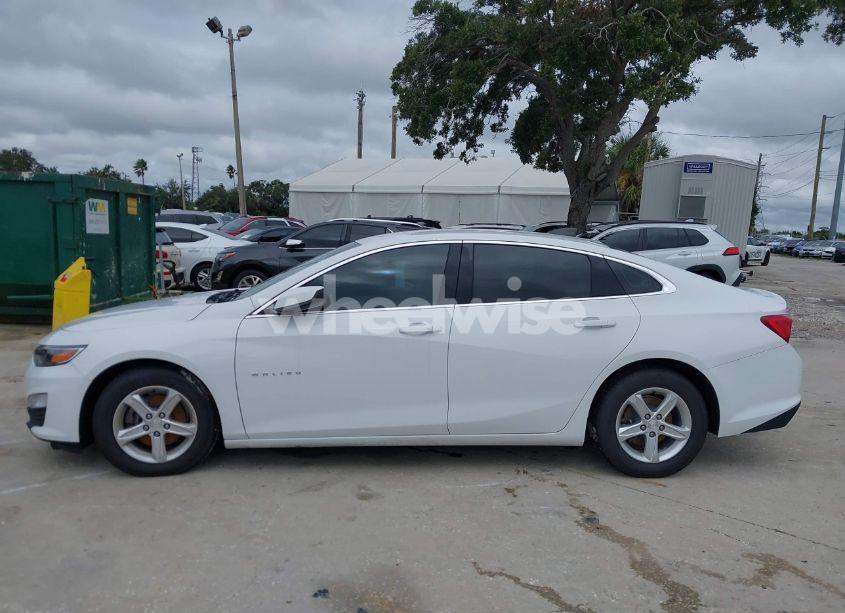 Photo 14 of 2020 Chevrolet Malibu FWD 1FL (VIN 1G1ZC5ST3LF082366)