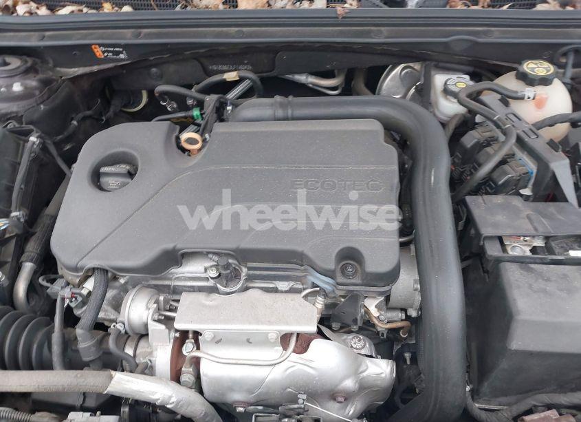 Photo 10 of 2020 Chevrolet Malibu FWD 1FL (VIN 1G1ZC5ST3LF116242)