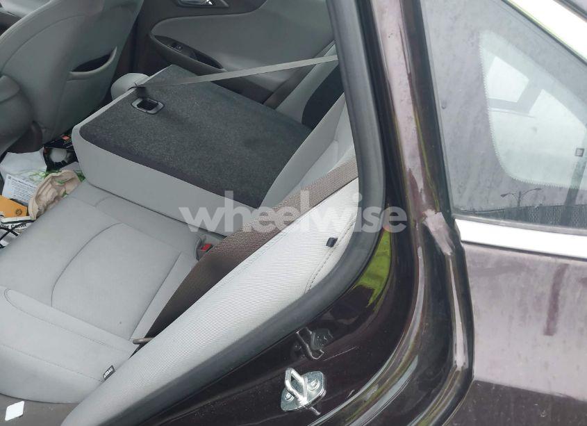 Photo 5 of 2020 Chevrolet Malibu FWD 1FL (VIN 1G1ZC5ST3LF116242)