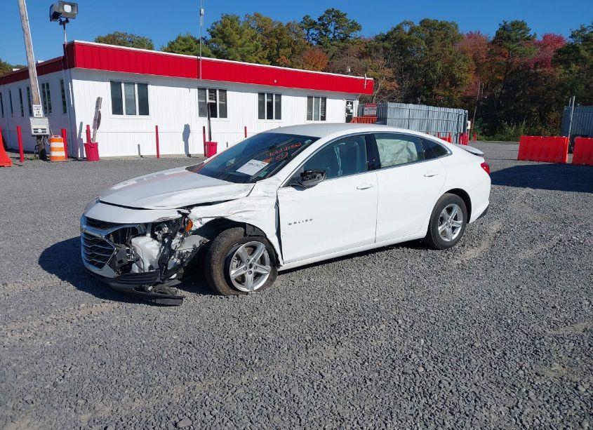 Photo 2 of 2023 Chevrolet Malibu FWD 1FL (VIN 1G1ZC5ST3PF124539)