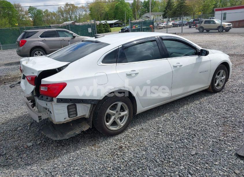 Photo 4 of 2016 Chevrolet Malibu 1FL (VIN 1G1ZC5ST4GF219174)