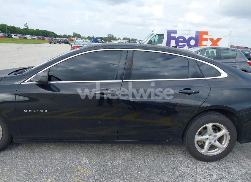 Photo 14 of 2017 Chevrolet Malibu 1FL (VIN 1G1ZC5ST4HF103121)