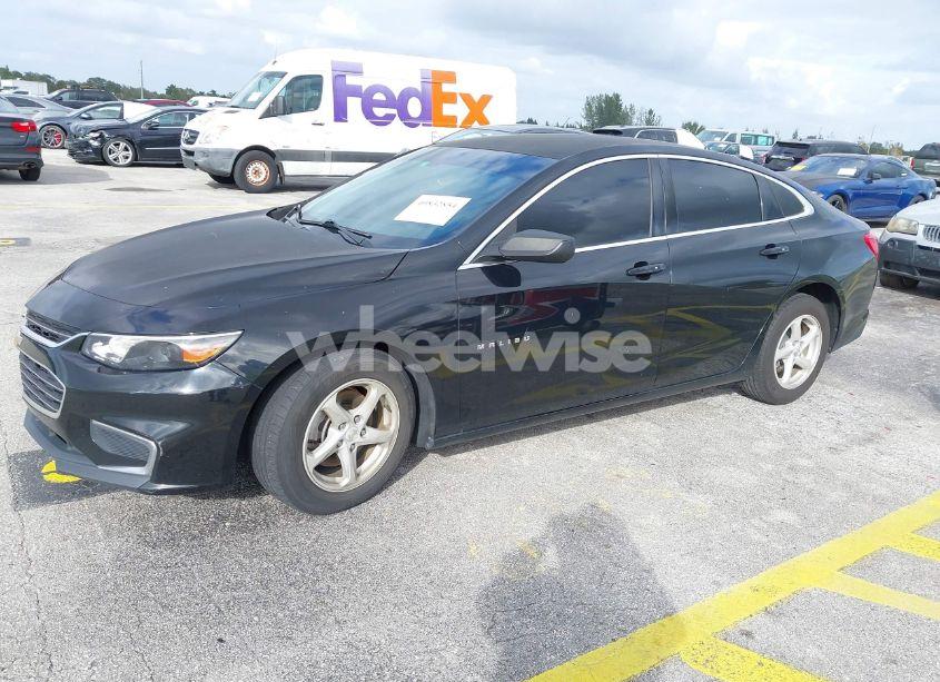 Photo 2 of 2017 Chevrolet Malibu 1FL (VIN 1G1ZC5ST4HF103121)