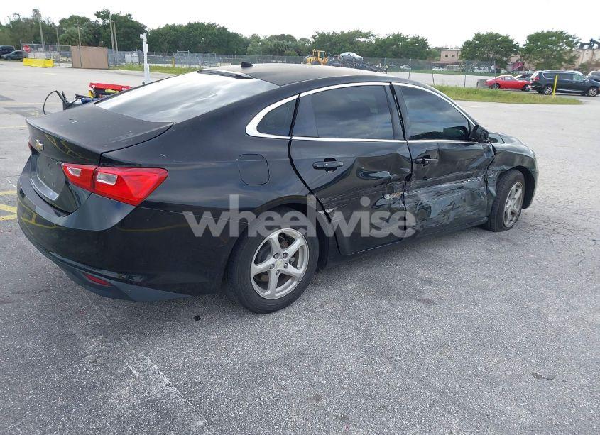 Photo 4 of 2017 Chevrolet Malibu 1FL (VIN 1G1ZC5ST4HF103121)