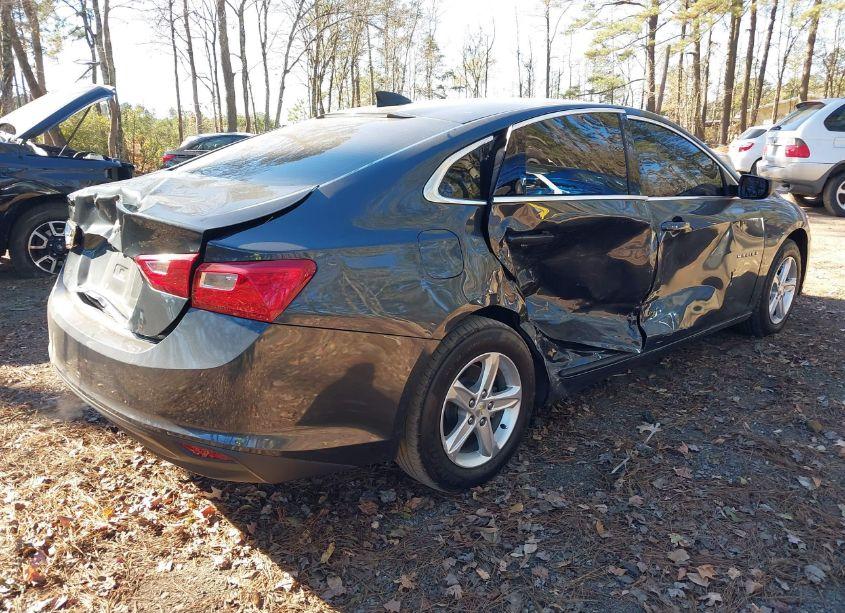 Photo 4 of 2019 Chevrolet Malibu 1FL (VIN 1G1ZC5ST4KF121979)