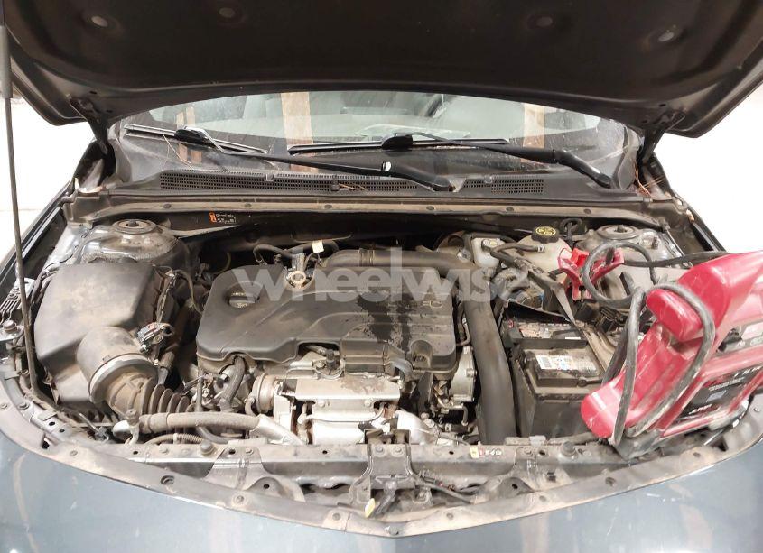 Photo 9 of 2020 Chevrolet Malibu FWD 1FL (VIN 1G1ZC5ST4LF142767)