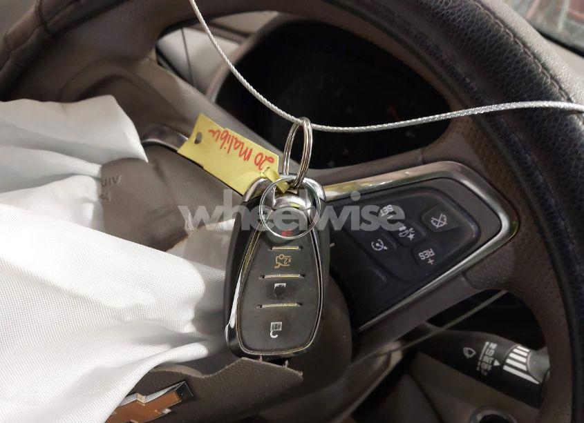 Photo 10 of 2020 Chevrolet Malibu FWD 1FL (VIN 1G1ZC5ST4LF142767)