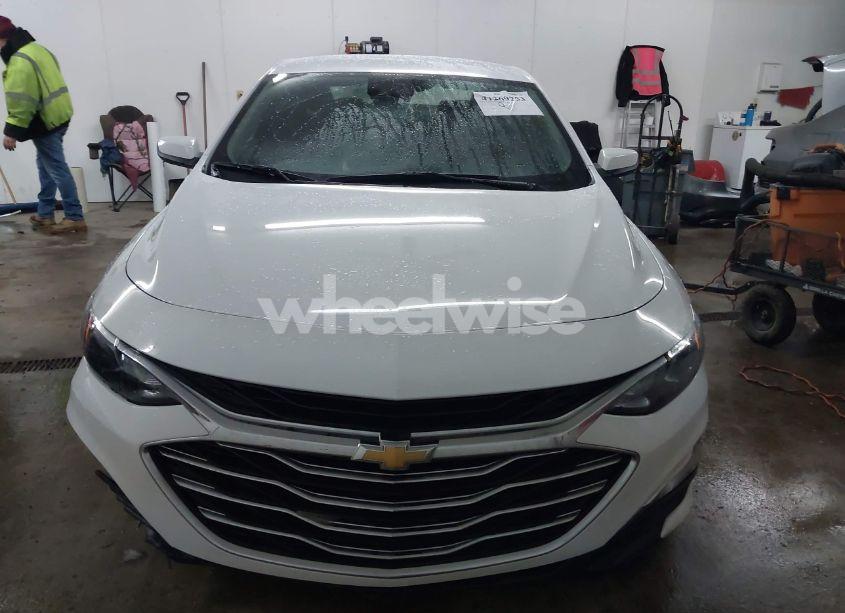 Photo 13 of 2021 Chevrolet Malibu FWD 1FL (VIN 1G1ZC5ST4MF085276)