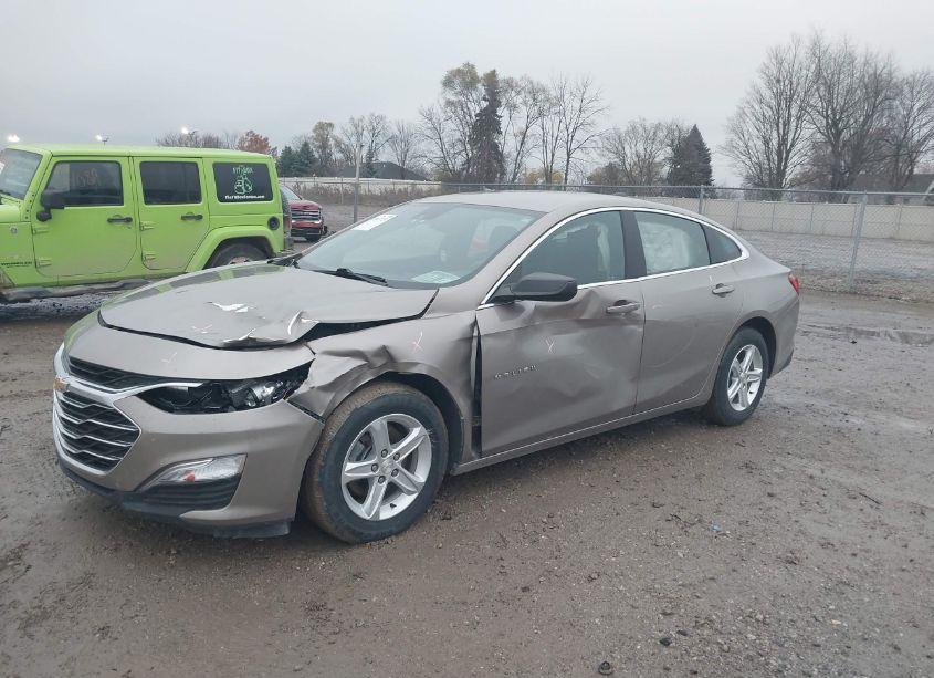 Photo 2 of 2023 Chevrolet Malibu FWD 1FL (VIN 1G1ZC5ST4PF118099)