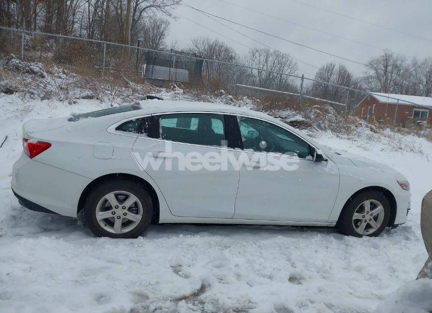 Photo 13 of 2023 Chevrolet Malibu FWD 1FL (VIN 1G1ZC5ST4PF155377)