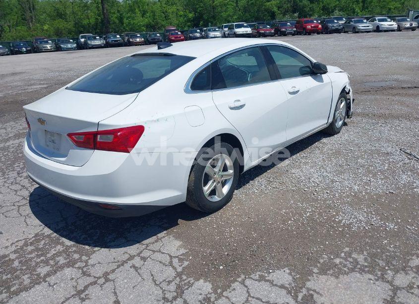Photo 4 of 2023 Chevrolet Malibu FWD 1FL (VIN 1G1ZC5ST4PF213729)