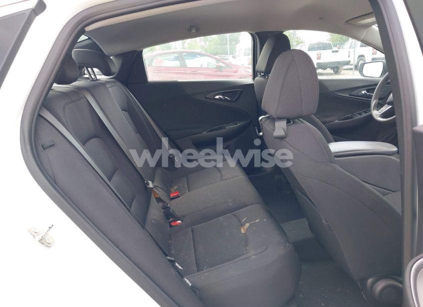 Photo 8 of 2023 Chevrolet Malibu FWD 1FL (VIN 1G1ZC5ST4PF213729)