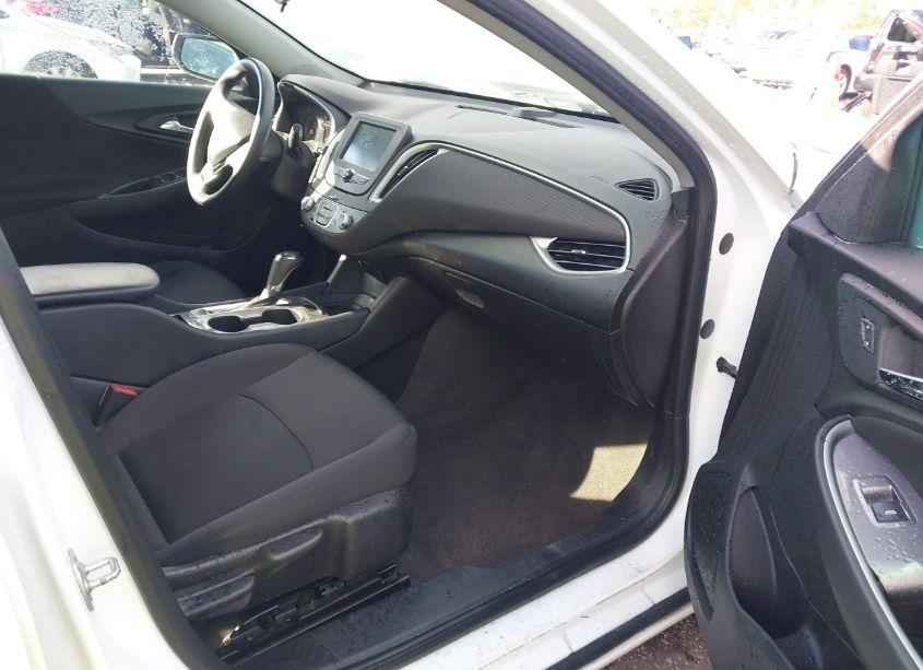 Photo 5 of 2017 Chevrolet Malibu 1FL (VIN 1G1ZC5ST5HF263475)