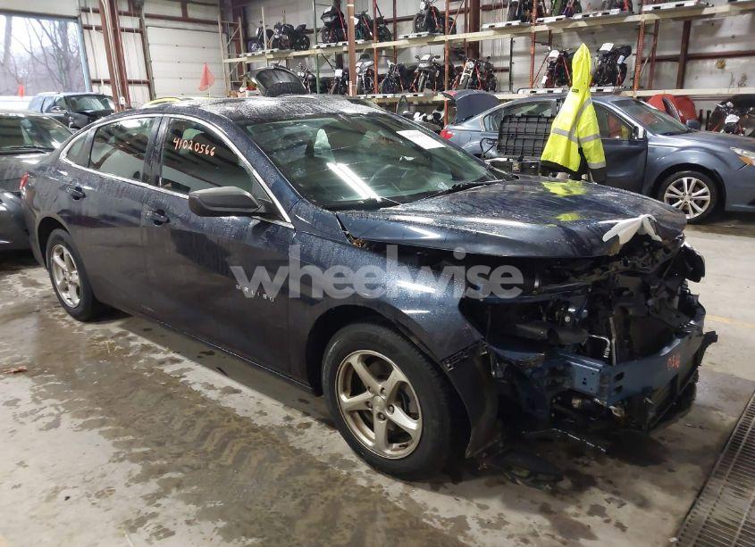 2017 Chevrolet Malibu 1FL (VIN 1G1ZC5ST5HF263749) main photo