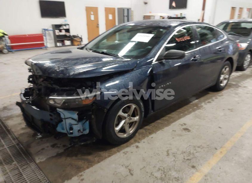 Photo 2 of 2017 Chevrolet Malibu 1FL (VIN 1G1ZC5ST5HF263749)