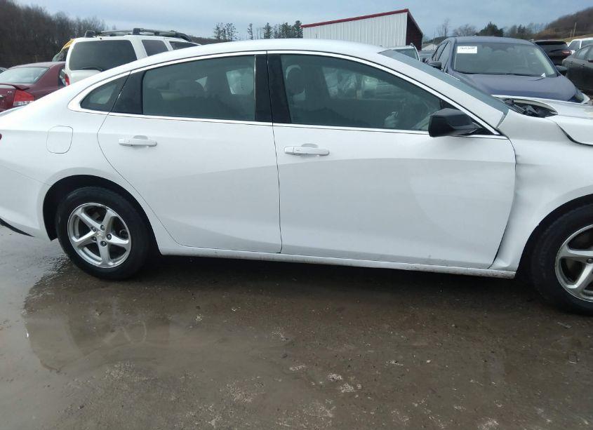 Photo 13 of 2018 Chevrolet Malibu 1FL (VIN 1G1ZC5ST5JF196124)