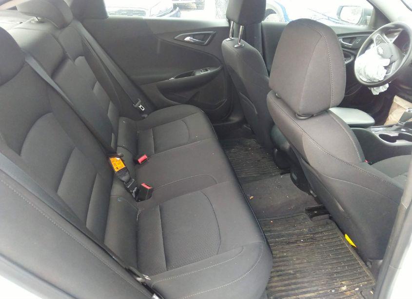 Photo 8 of 2018 Chevrolet Malibu 1FL (VIN 1G1ZC5ST5JF196124)