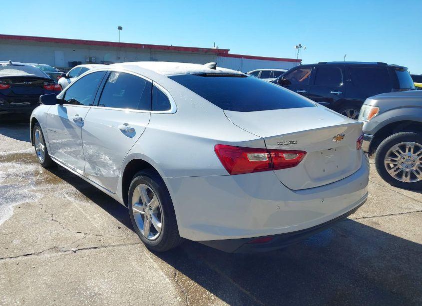 Photo 3 of 2020 Chevrolet Malibu FWD 1FL (VIN 1G1ZC5ST5LF081722)