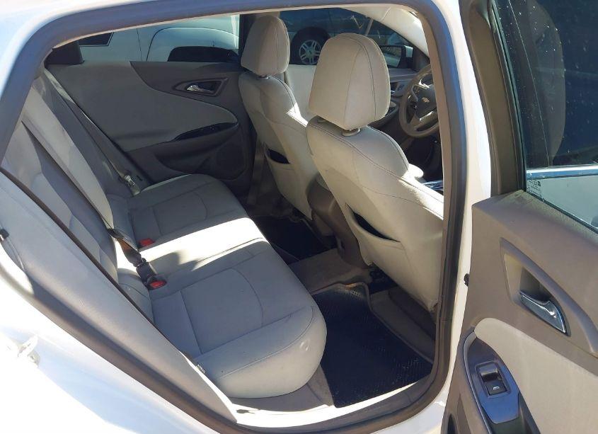 Photo 8 of 2020 Chevrolet Malibu FWD 1FL (VIN 1G1ZC5ST5LF081722)