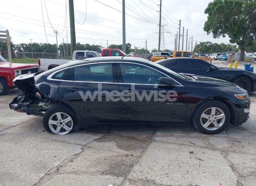 Photo 13 of 2023 Chevrolet Malibu FWD 1FL (VIN 1G1ZC5ST5PF123618)