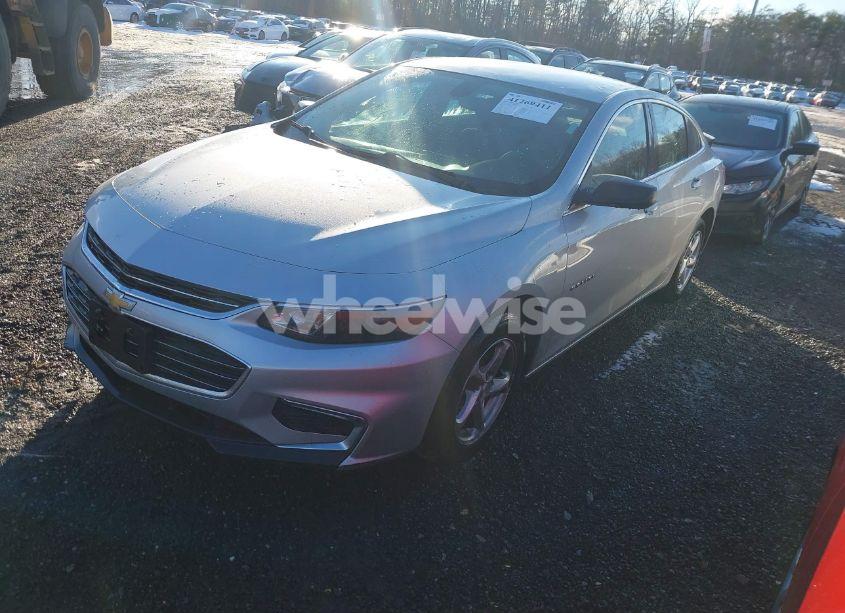 Photo 2 of 2017 Chevrolet Malibu 1FL (VIN 1G1ZC5ST6HF192156)
