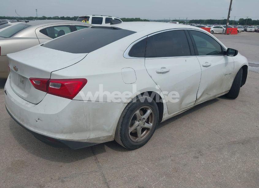 Photo 4 of 2017 Chevrolet Malibu 1FL (VIN 1G1ZC5ST6HF223342)