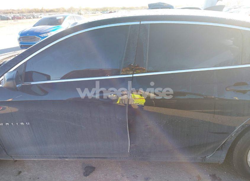 Photo 13 of 2020 Chevrolet Malibu FWD 1FL (VIN 1G1ZC5ST6LF111486)