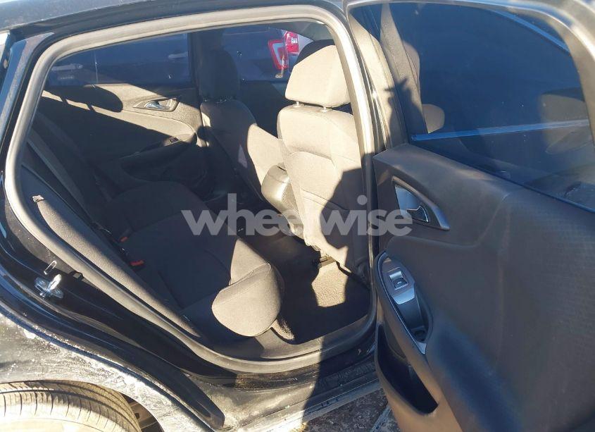 Photo 8 of 2020 Chevrolet Malibu FWD 1FL (VIN 1G1ZC5ST6LF111486)