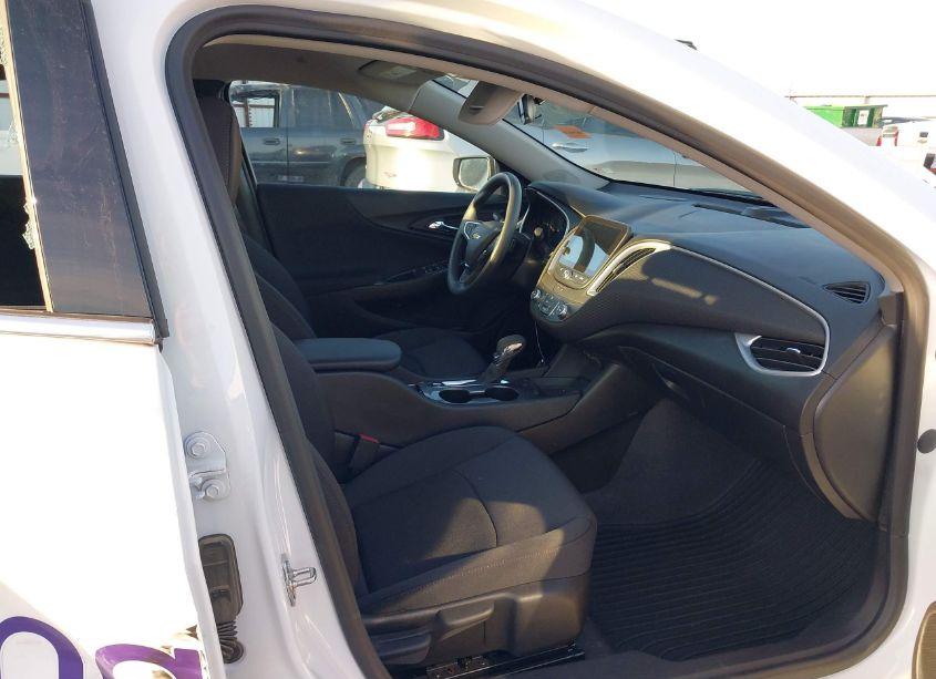 Photo 5 of 2023 Chevrolet Malibu FWD 1FL (VIN 1G1ZC5ST6PF247462)