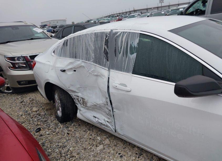 Photo 6 of 2023 Chevrolet Malibu FWD 1FL (VIN 1G1ZC5ST6PF247462)