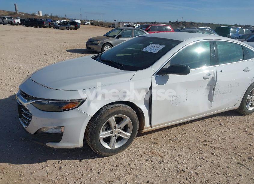 Photo 6 of 2023 Chevrolet Malibu FWD 1FL (VIN 1G1ZC5ST6PF247638)