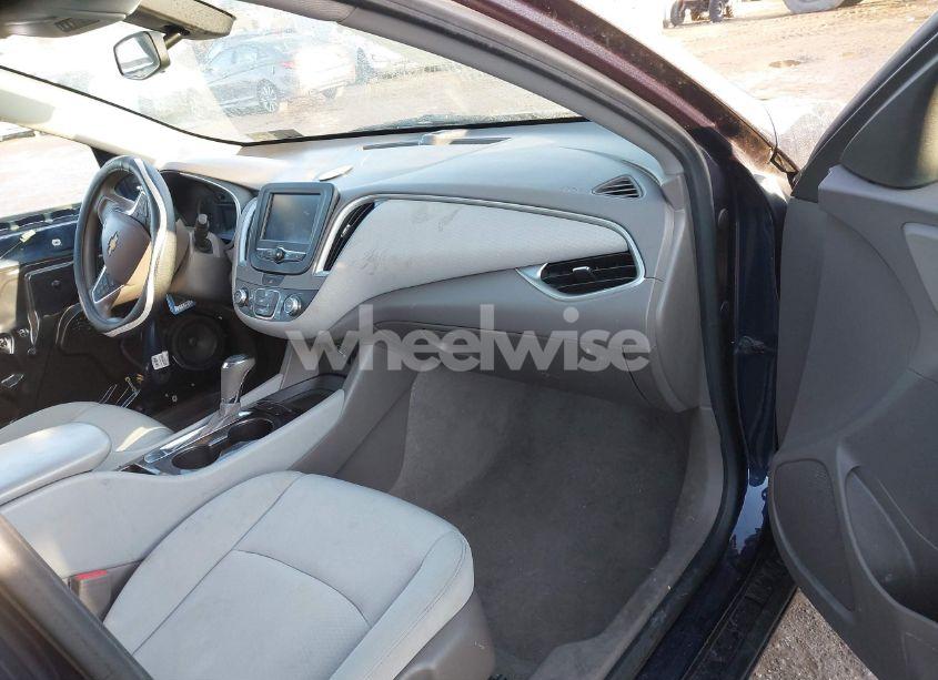 Photo 5 of 2016 Chevrolet Malibu 1FL (VIN 1G1ZC5ST7GF234283)